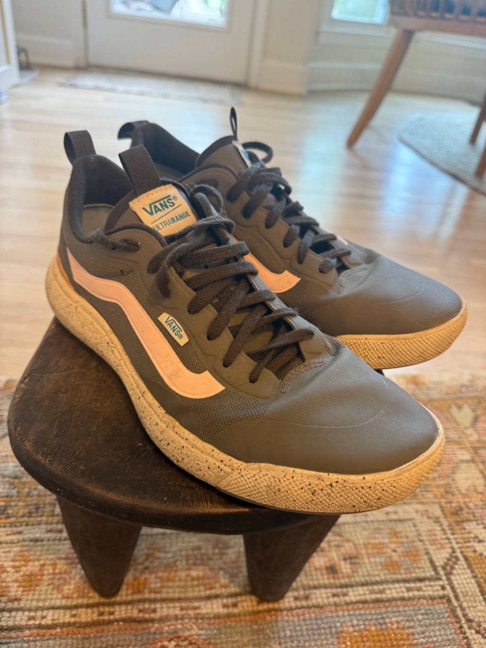 Vans Men’s Ultrarange Sneakers in Olive / Brown with Light Pink Stripe